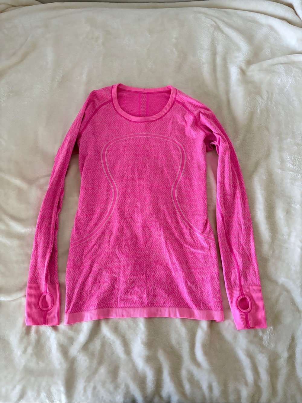 Women's Pink Long-Sleeve Lululemon top